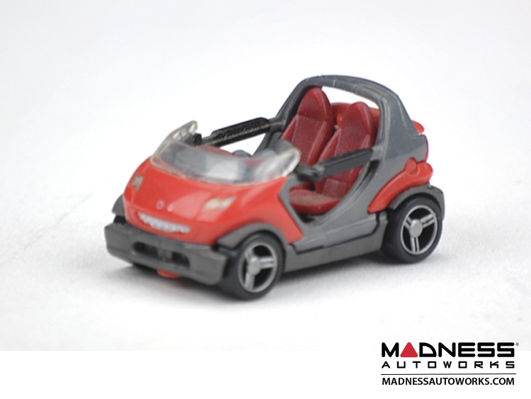 smart fortwo Model (1/72 scale) - Crossblade - Red