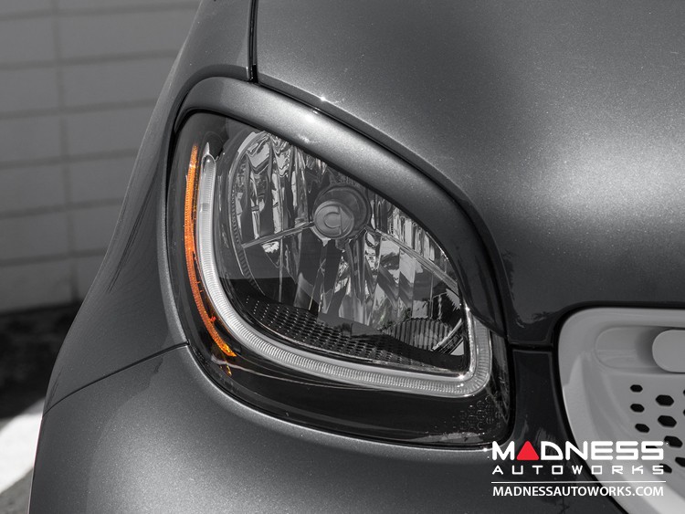 smart fortwo Eyebrows/ Headlight Trim - 453 model - Titania Gray