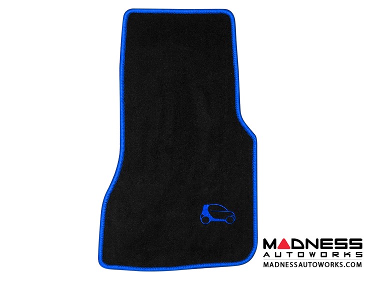 smart fortwo Floor Mats - 453 model - Blue Binding w/ smart silhouette