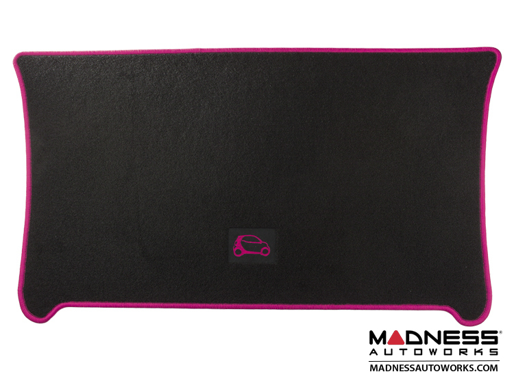 smart fortwo Cargo Area Mat - 453 model - Carpet w/ Pink Binding 