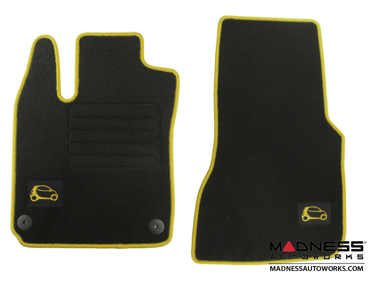 smart fortwo Floor Mats - 453 model - Carpet w/ Yellow Binding 
