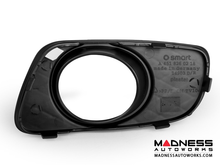 smart Lower Grill Covers (right side) - Fog Lights Openings