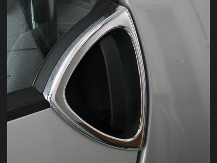 smart fortwo Door Handle Surround Trim Kit - 450 Model - Polished Stainless Steel 