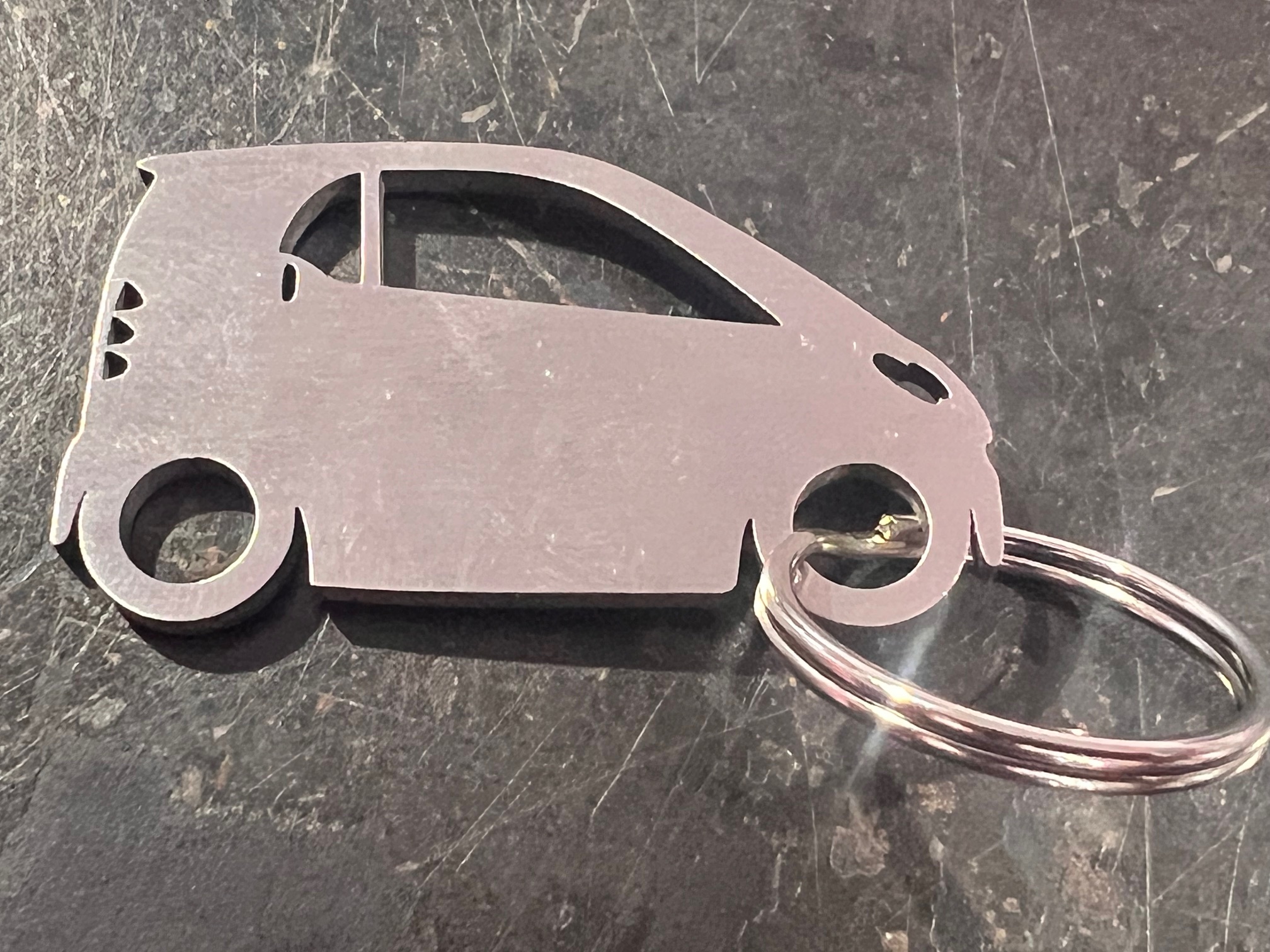 smart fortwo keychain - silhouette design - V1